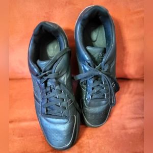 Tried safe mens shoes 12